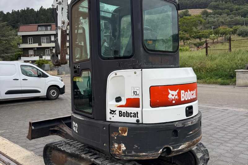OmecoHub - Immagine BOBCAT E32